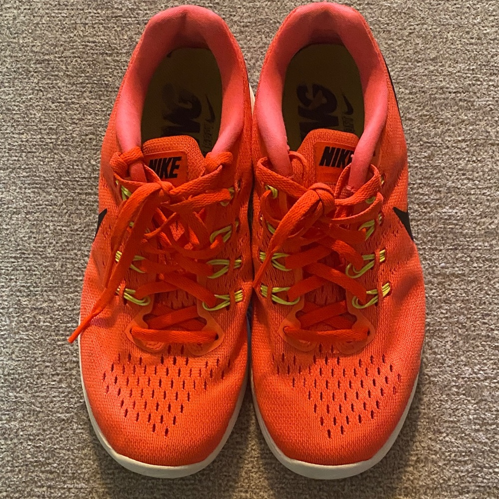 💥Sold💥 Nike Lanarlon Bright Orange Running Shoes